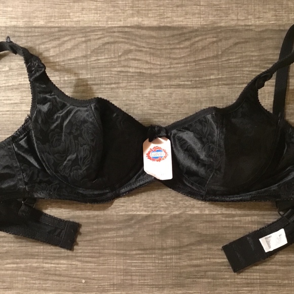 Black satin structured bra, new with tags. - Picture 1 of 3